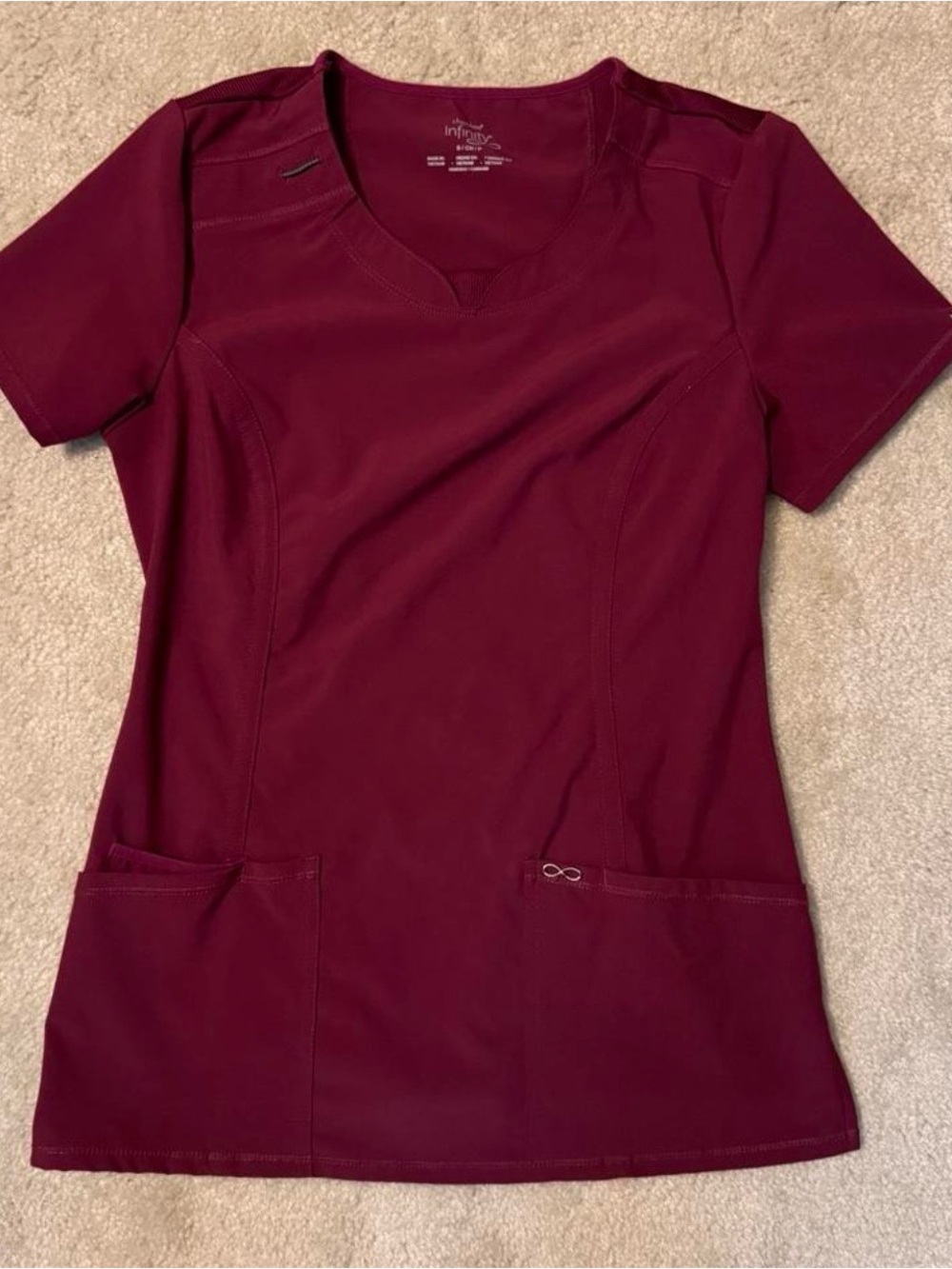 Cherokee INFINITY Womens V-Neck Scrub Top  and Jogger Pant Set Burgundy Sz Small